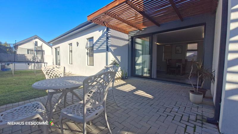 4 Bedroom Property for Sale in Sitari Country Estate Western Cape